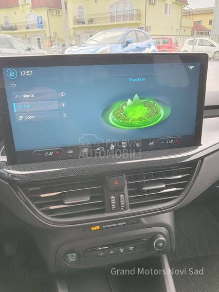 Ford Focus ST Line mHEV