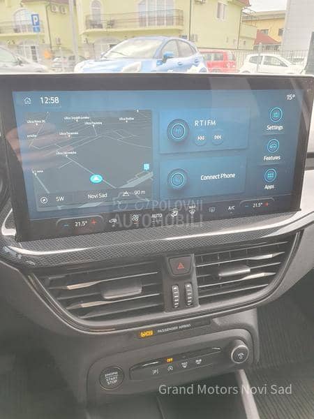 Ford Focus ST Line mHEV