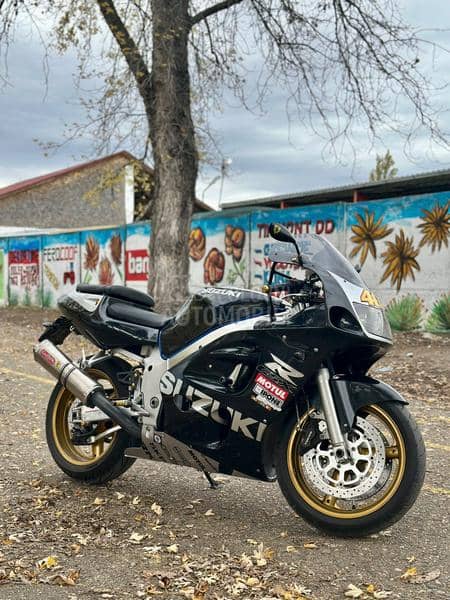 Suzuki GSXR 600 SRAD