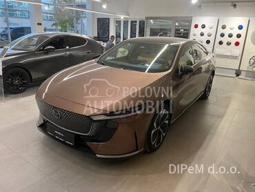 Mazda 6e TAKUMI PLUS