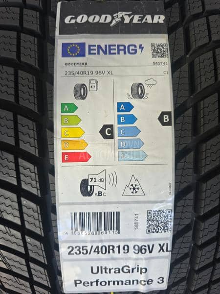 Goodyear 235/40 R19 Zimska