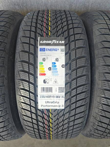 Goodyear 235/40 R19 Zimska