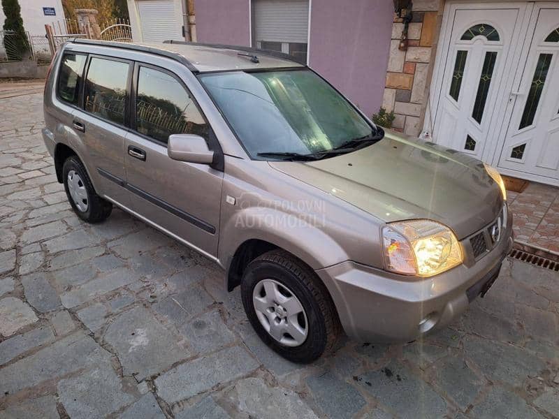 Nissan X-Trail 2.0B Svajcarija
