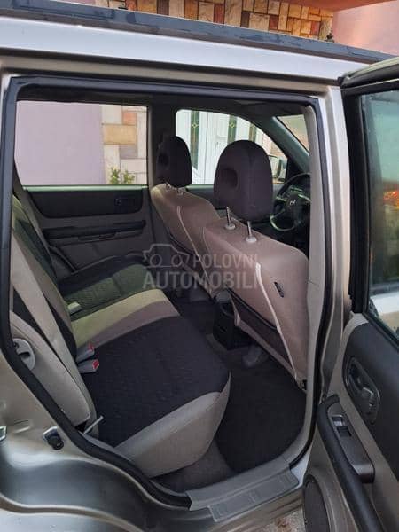 Nissan X-Trail 2.0B Svajcarija