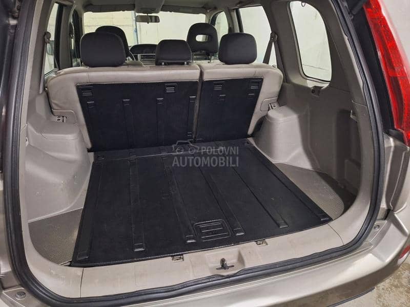 Nissan X-Trail 2.0B Svajcarija