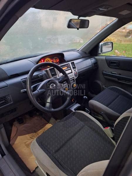 Nissan X-Trail 2.0B Svajcarija