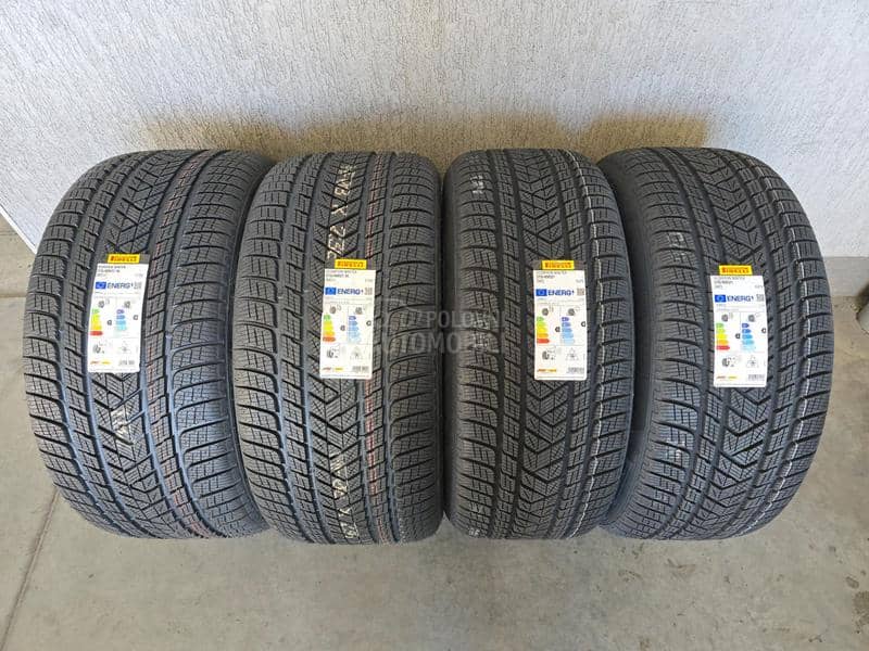 Pirelli 315/40 R21 Zimska