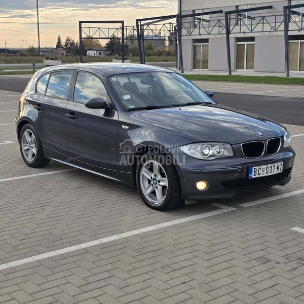 BMW 118 M//SIBER