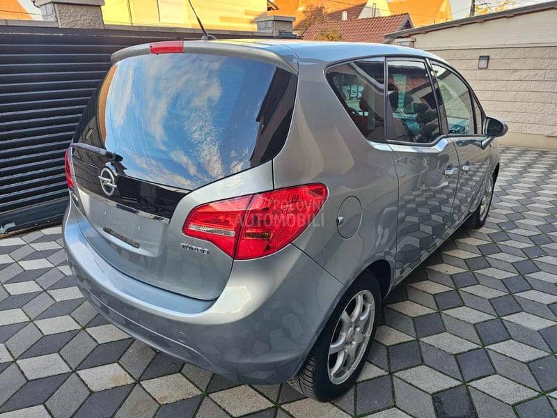 Opel Meriva 1.4i CH