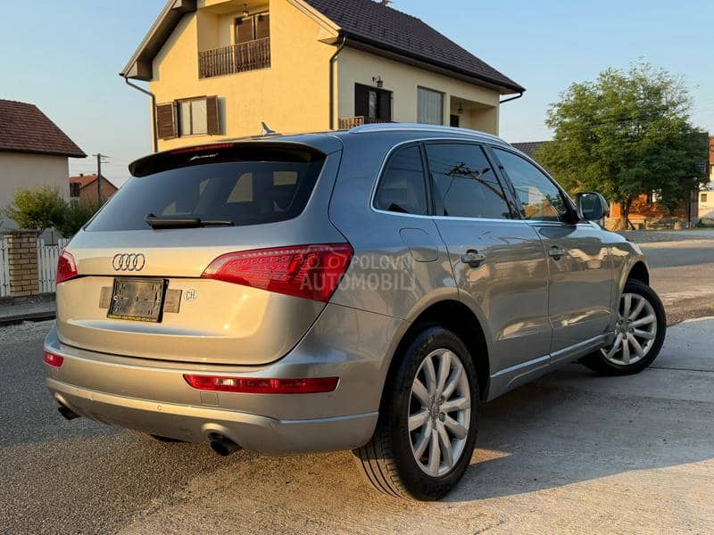Audi Q5 2.0TFSi iz CH