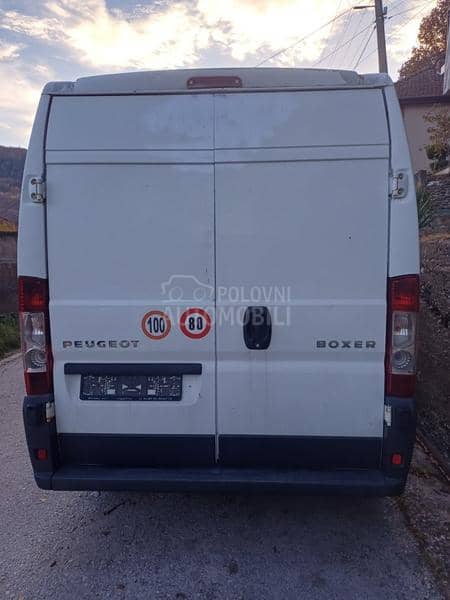 Peugeot Boxer 