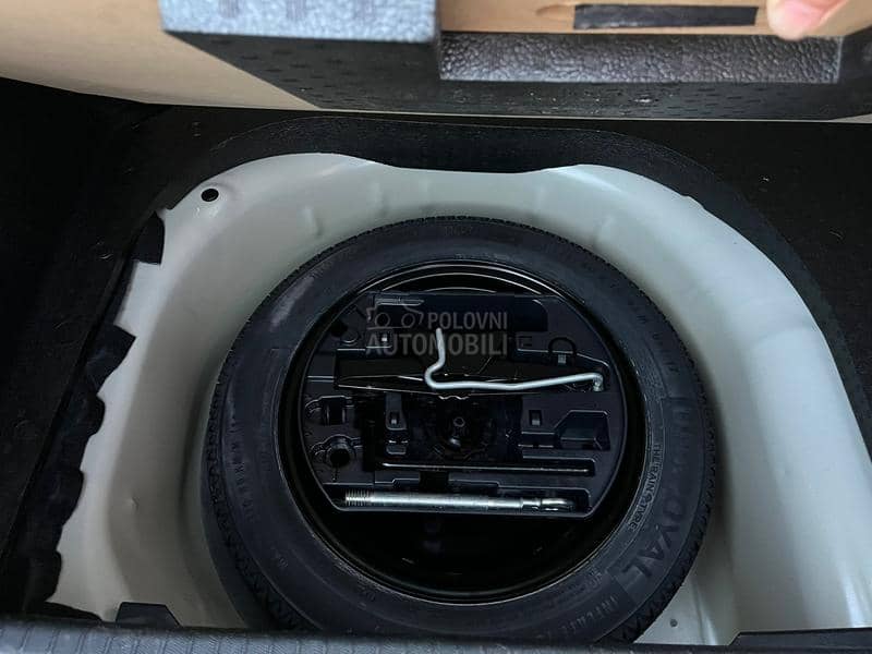 Peugeot 208 1.2PureTech75