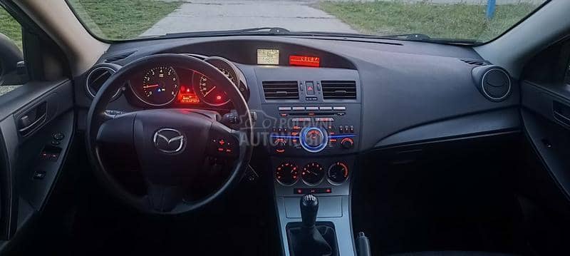 Mazda 3 1.6