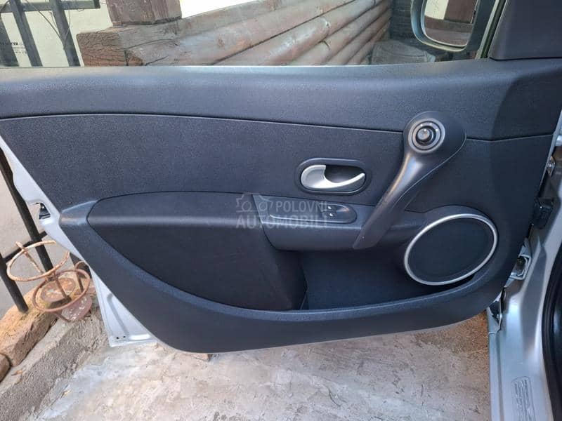 Renault Clio 1,2 T.N.G P.L.I.N