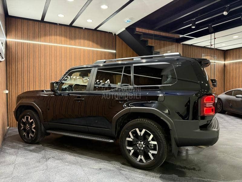 Toyota Land Cruiser 2.8d AWD PREMIUM