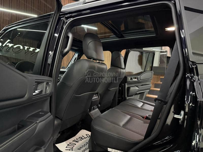 Toyota Land Cruiser 2.8d AWD PREMIUM