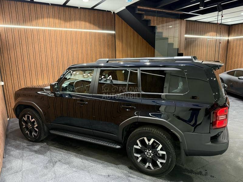 Toyota Land Cruiser 2.8d AWD PREMIUM