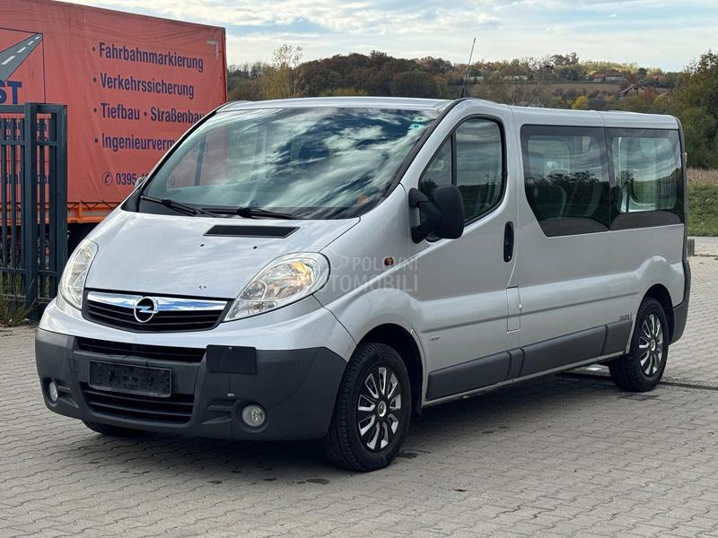 Opel Vivaro 9 SEDISTA