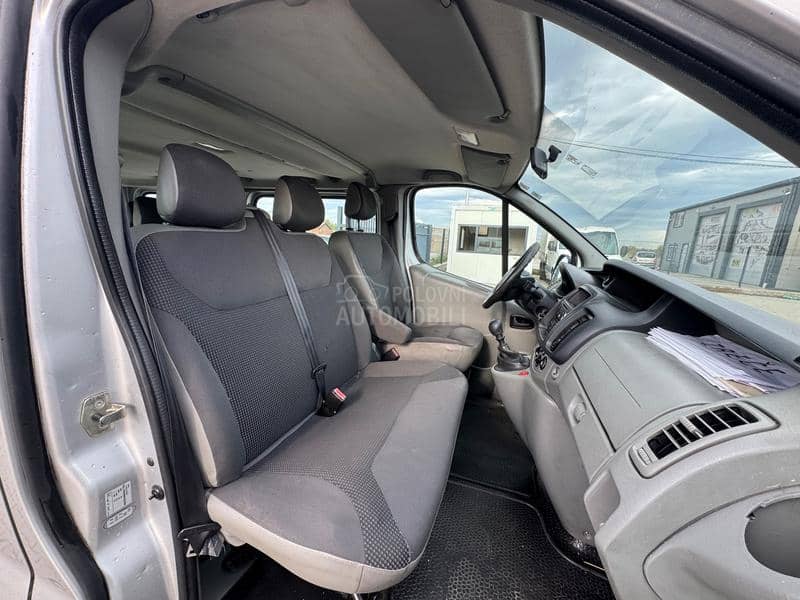 Opel Vivaro 9 SEDISTA