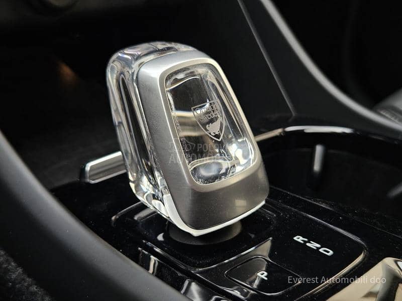 Volvo XC40 2.0D3/INSCRIPTION/