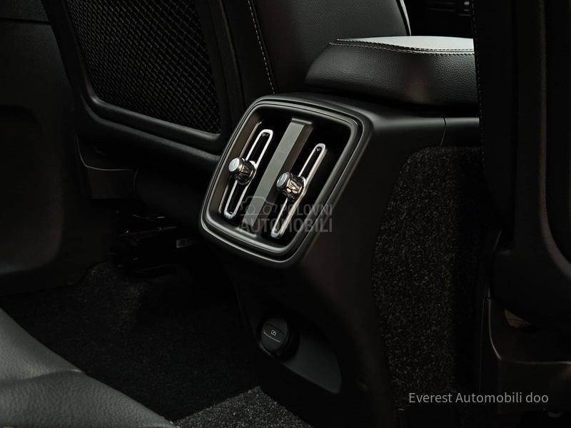 Volvo XC40 2.0D3/INSCRIPTION/