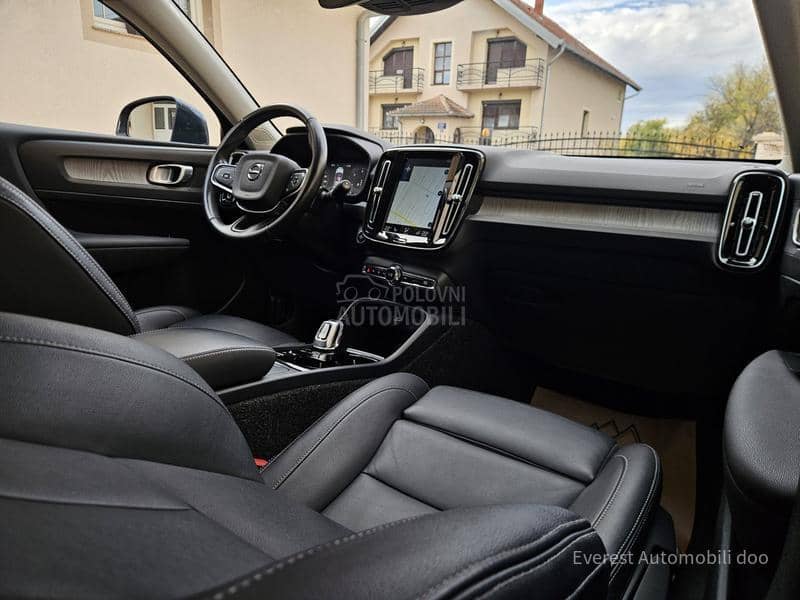Volvo XC40 2.0D3/INSCRIPTION/