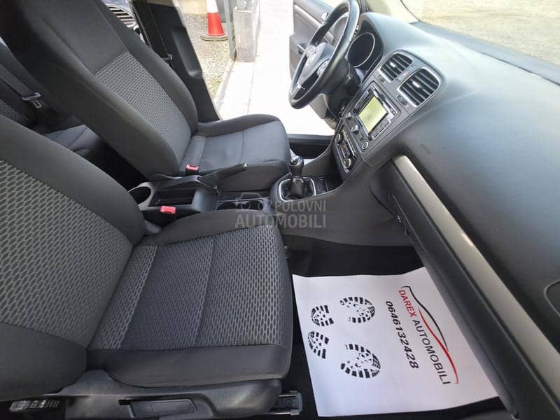 Volkswagen Golf 6 1.6 TDI N.A.V.I