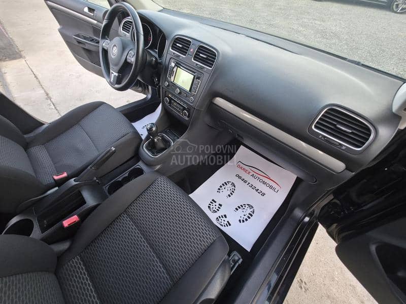 Volkswagen Golf 6 1.6 TDI N.A.V.I