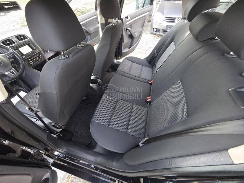 Volkswagen Golf 6 1.6 TDI N.A.V.I