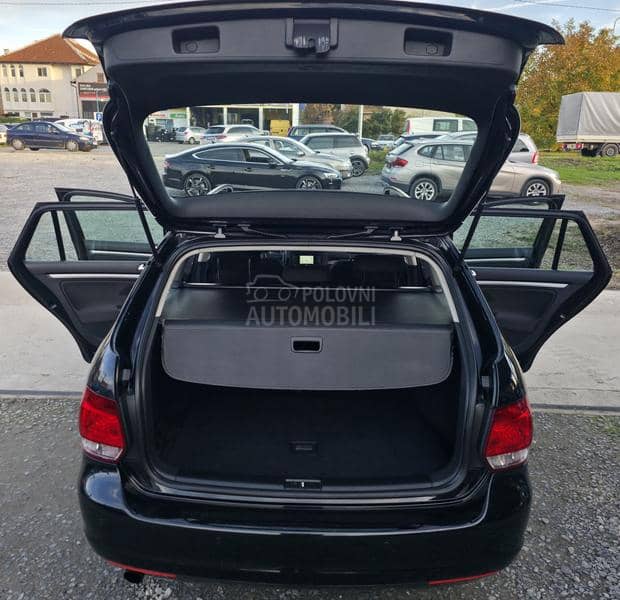 Volkswagen Golf 6 1.6 TDI N.A.V.I