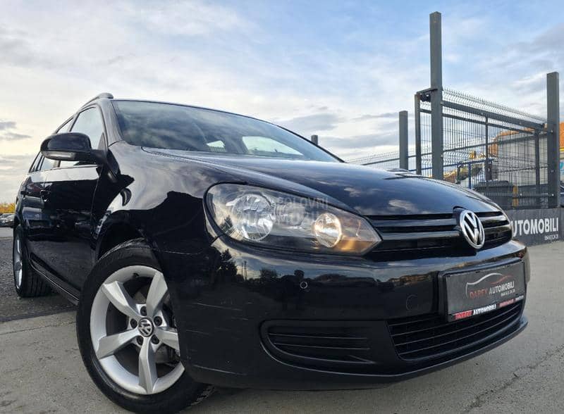 Volkswagen Golf 6 1.6 TDI N.A.V.I