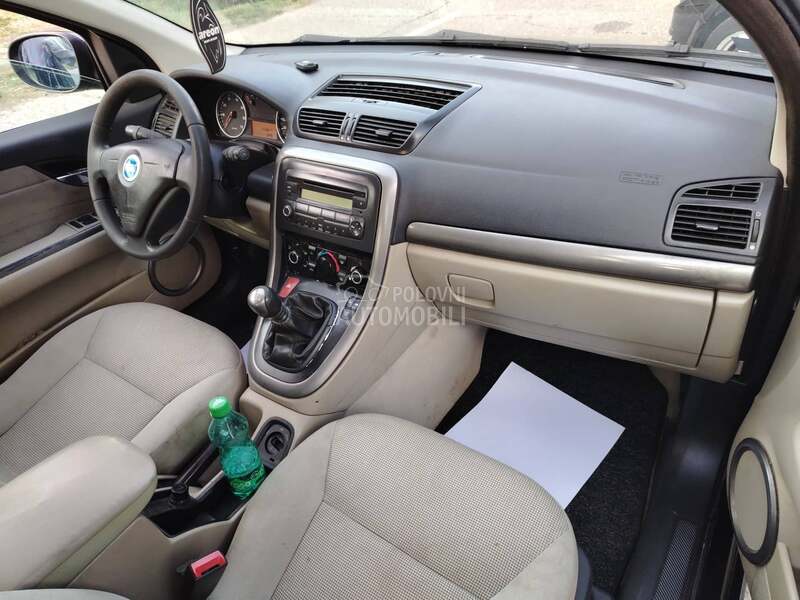 Fiat Croma 1.9 Mjt 120