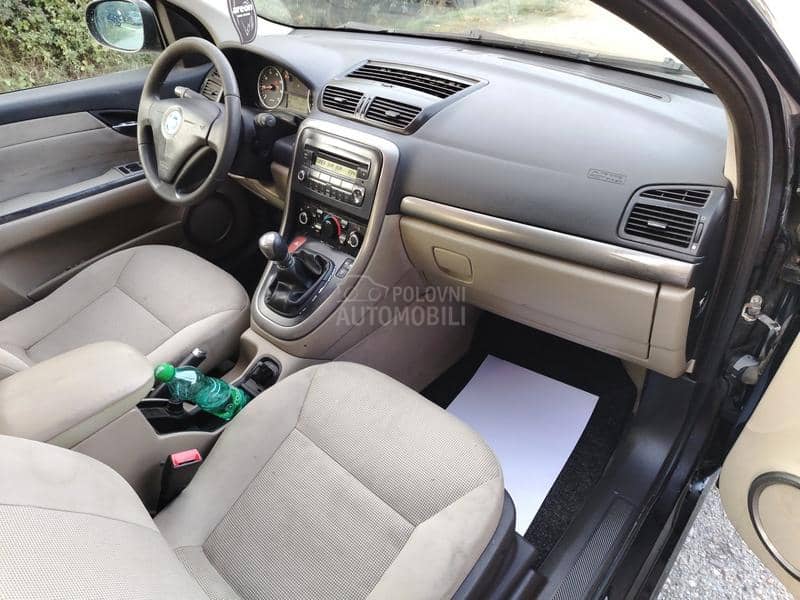 Fiat Croma 1.9 Mjt 120