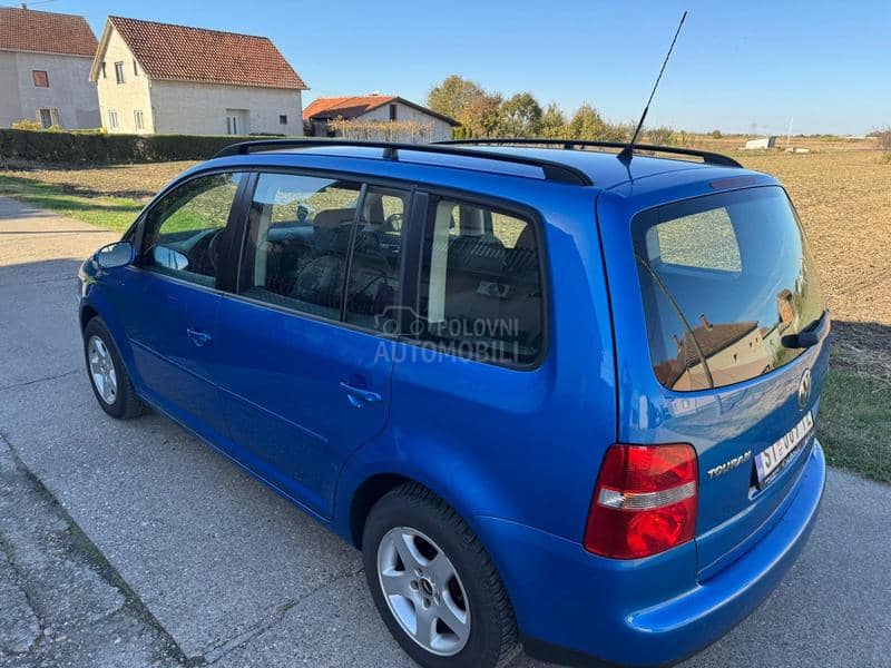 Volkswagen Touran 1.9 dsg