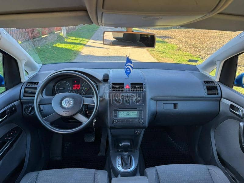 Volkswagen Touran 1.9 dsg