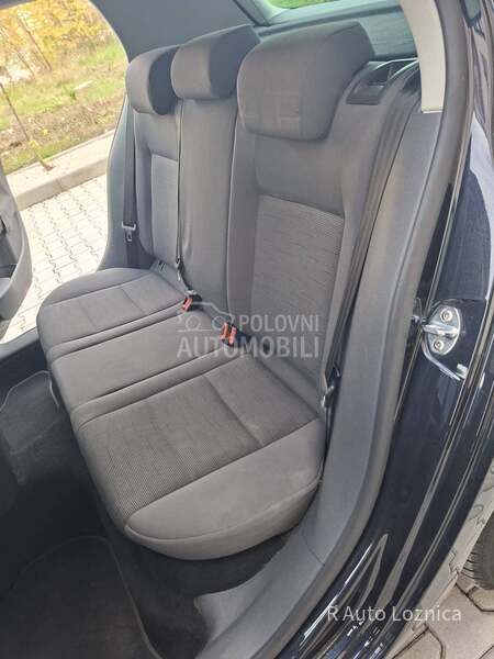 Volkswagen Golf 5 1.4tsi