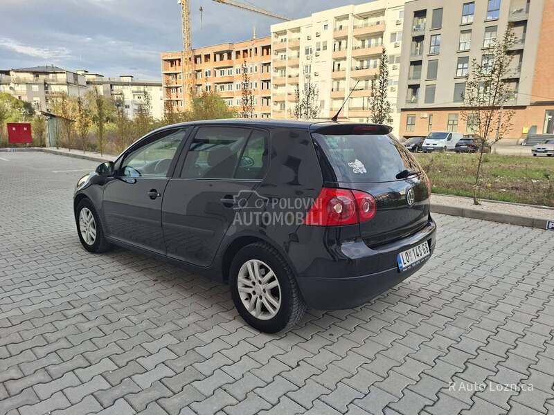 Volkswagen Golf 5 1.4tsi