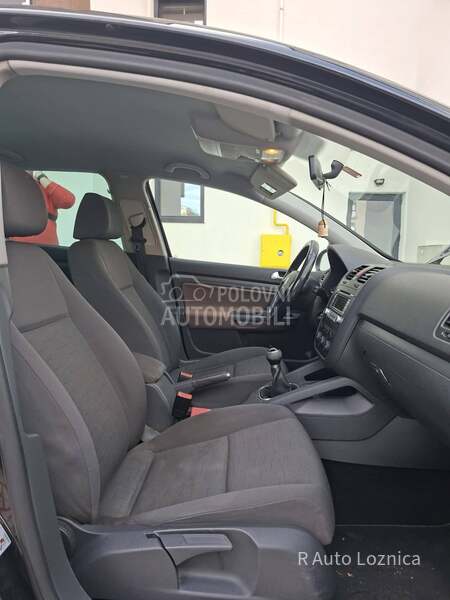 Volkswagen Golf 5 1.4tsi