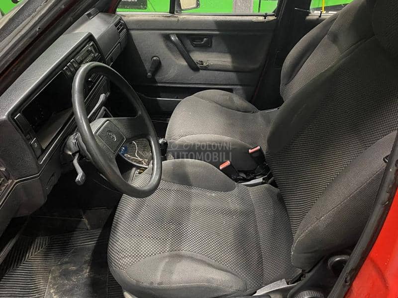 Volkswagen Golf 2 1.6D