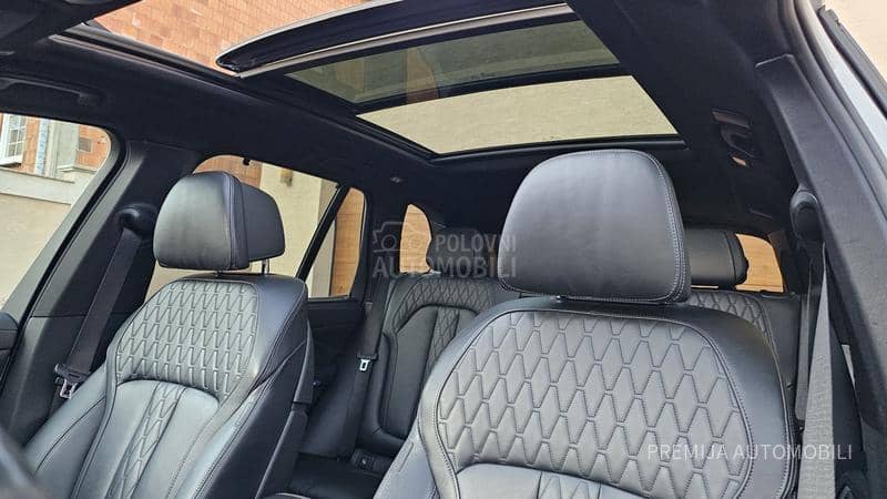 BMW X5 M50D M PAKET