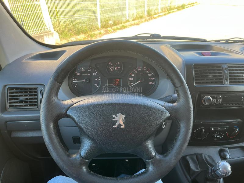 Peugeot Expert 