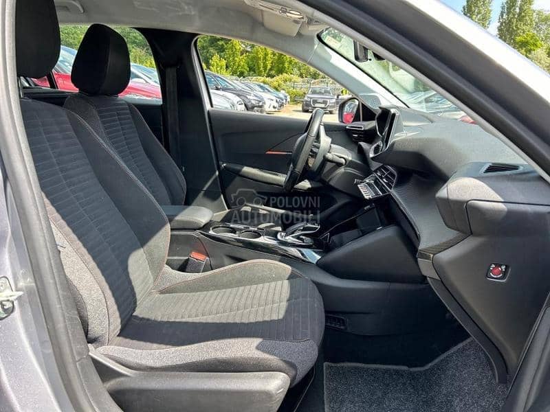 Peugeot 208 ELEKTRICNI