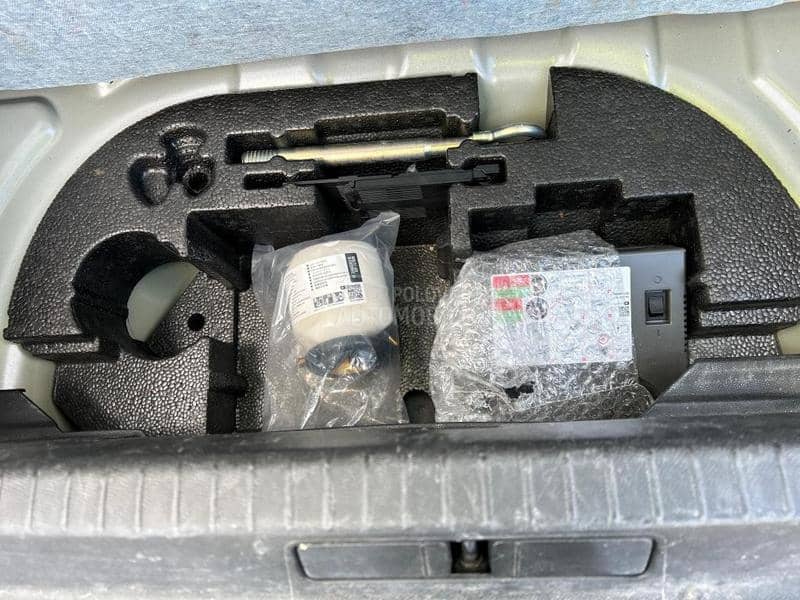 Peugeot 208 ELEKTRICNI