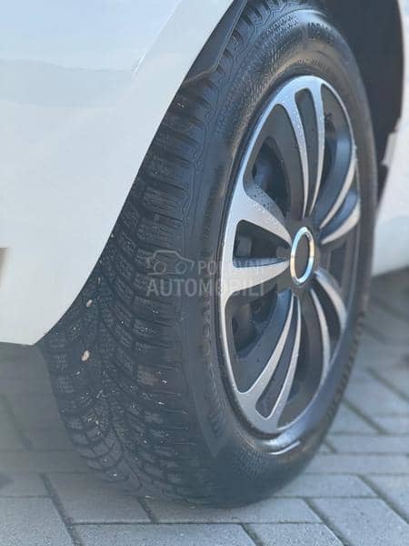 Renault Zoe R110 business