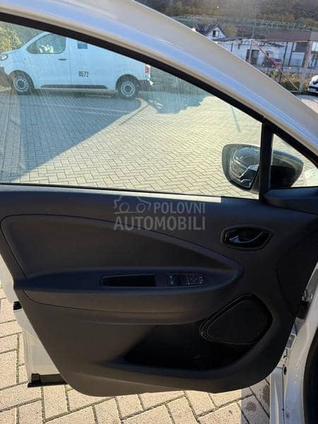 Renault Zoe R110 business