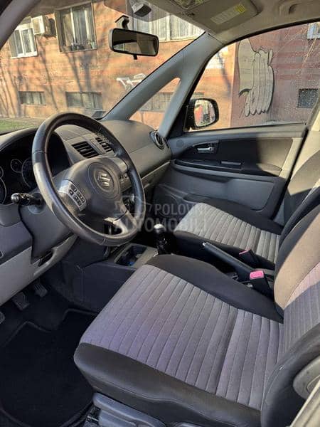 Suzuki SX4 