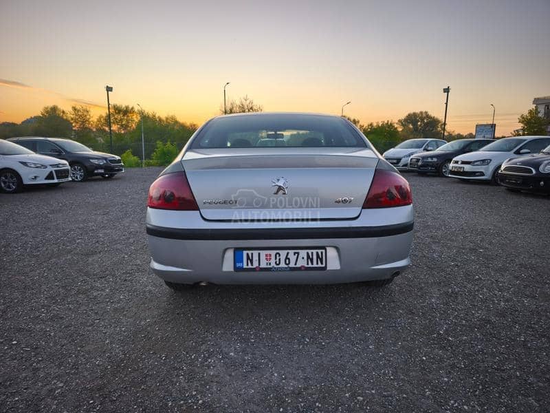 Peugeot 407 1.8i