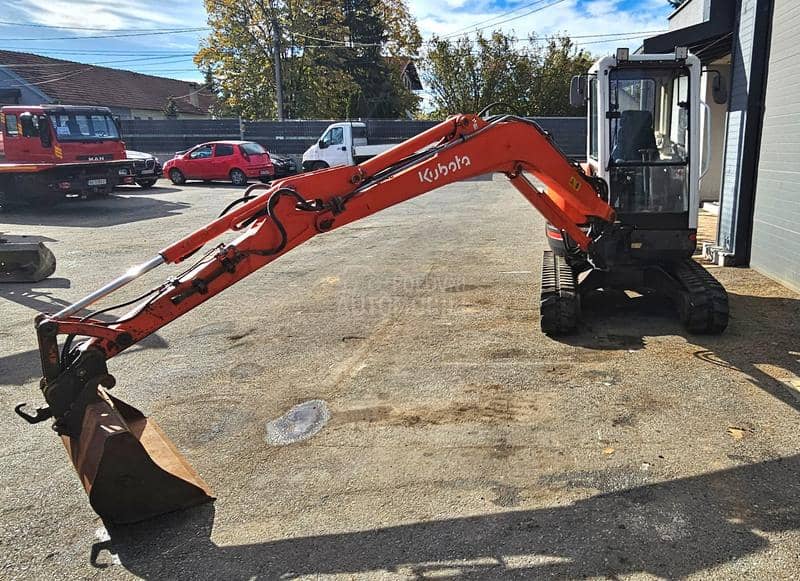 Kubota KX 101/3  VRHUNSKA 3,6 T