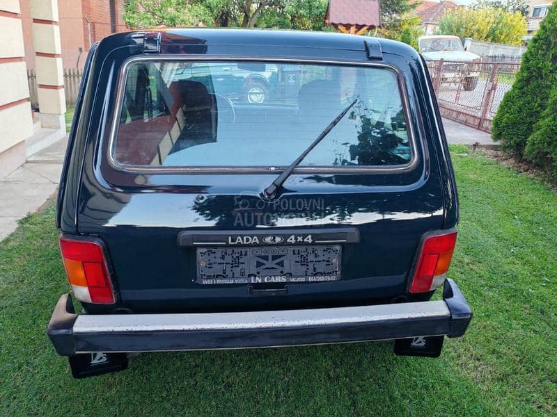 Lada Niva 1.7