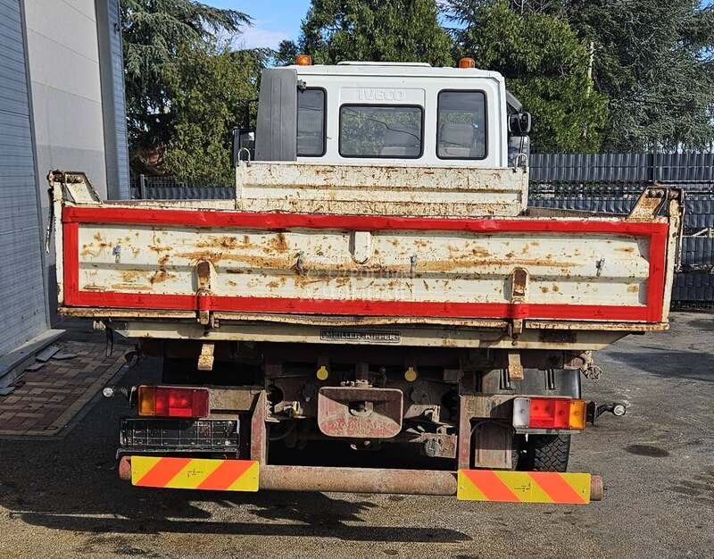 Iveco 10 TONA  105000KM MIELLER